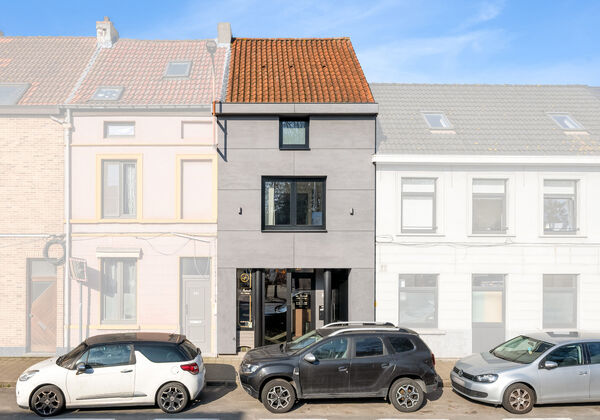 Huis te koop in Sint-Amandsberg