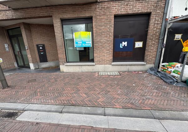 Kantoorgebouw te huur in Brakel
