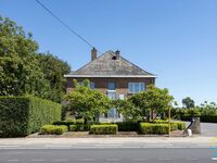 Buitengewoon huis te koop in Wichelen Schellebelle